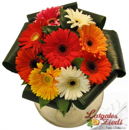 Apsveikuma pušķis 060