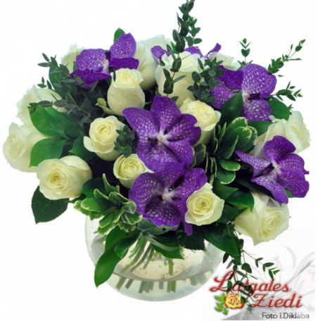 Apsveikuma pušķis 046