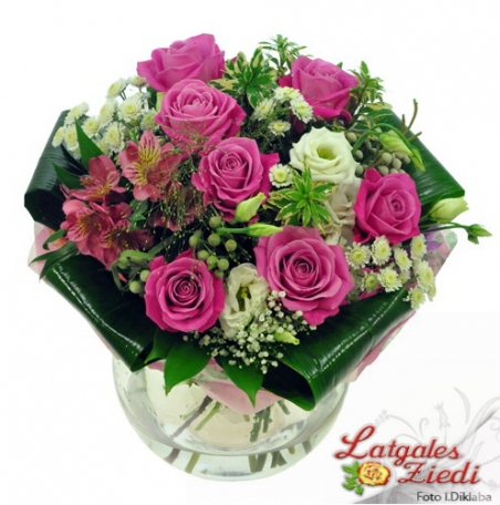 Apsveikuma pušķis 033