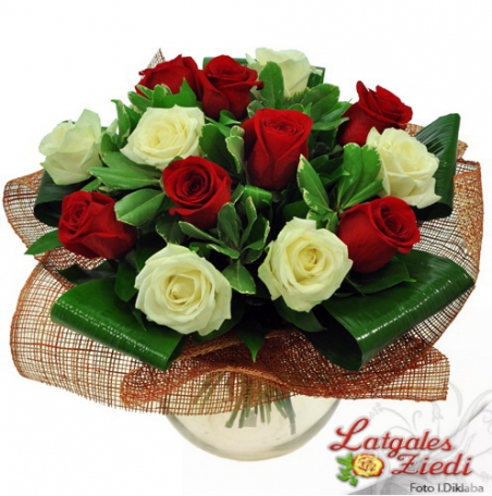 Apsveikuma pušķis 018