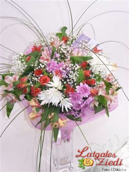 Mazcenas ziedu pušķis 044