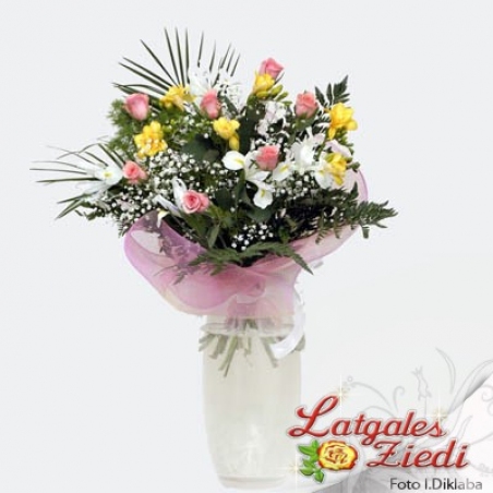 Mazcenas ziedu pušķis 048