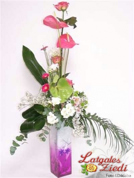 Mazcenas ziedu pušķis 054