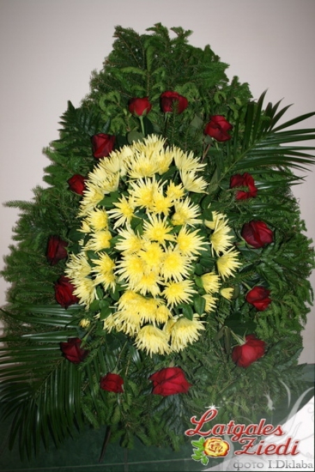 Траурный (похоронный) венок - "0005"