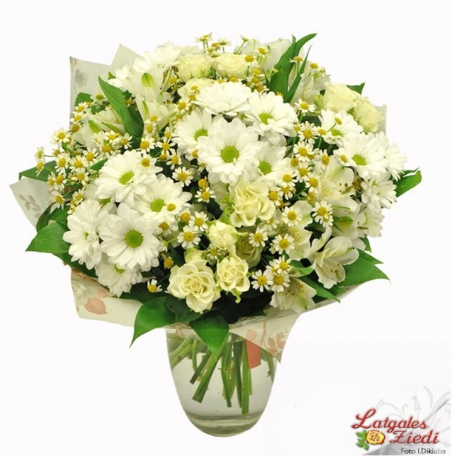 Apsveikuma pušķis 048